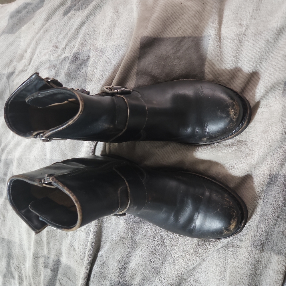 Cute pair of boots